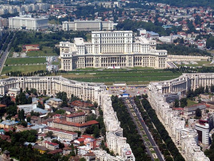 romanya-parlamento-sarayi